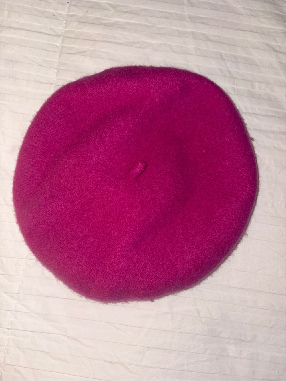 Classic Women's Wool Beret in Bright Fuchsia